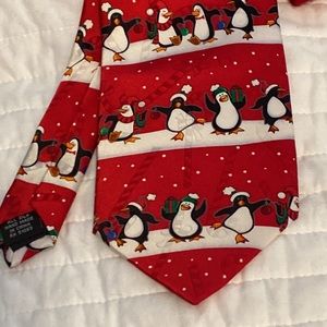 CHRISTMAS SILK TIE PENGUINS DANCING CHRISTMAS GREETINGS by MMG HALLMARK